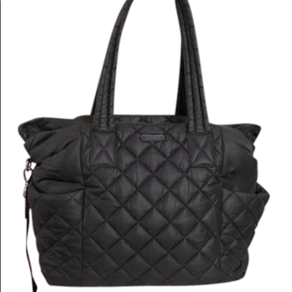 Michael Kors Handbags - 🖤Michael kors 🖤